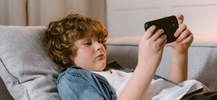 ¿A qué edad podemos darle un celular a un niño?
